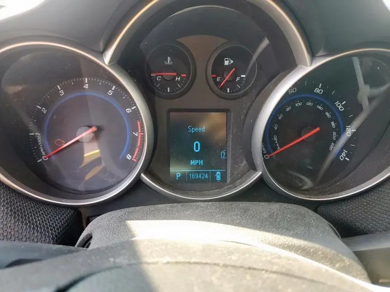 2011 CHEVROLET CRUZE LT  