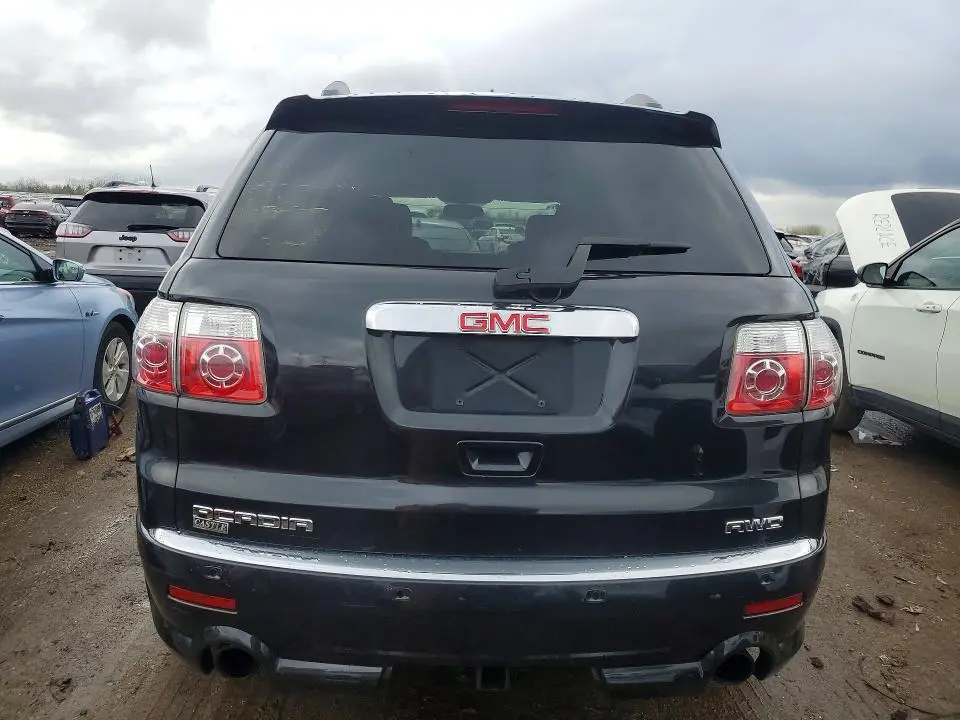 2011 GMC ACADIA DENALI  
