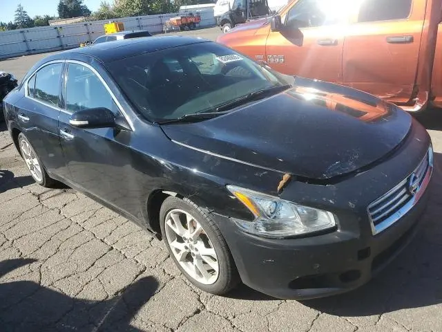 2013 NISSAN MAXIMA S  