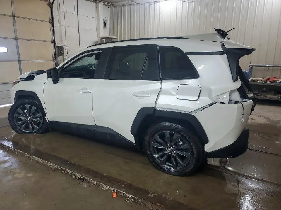 2026 TOYOTA RAV4 XLE PREMIUM  