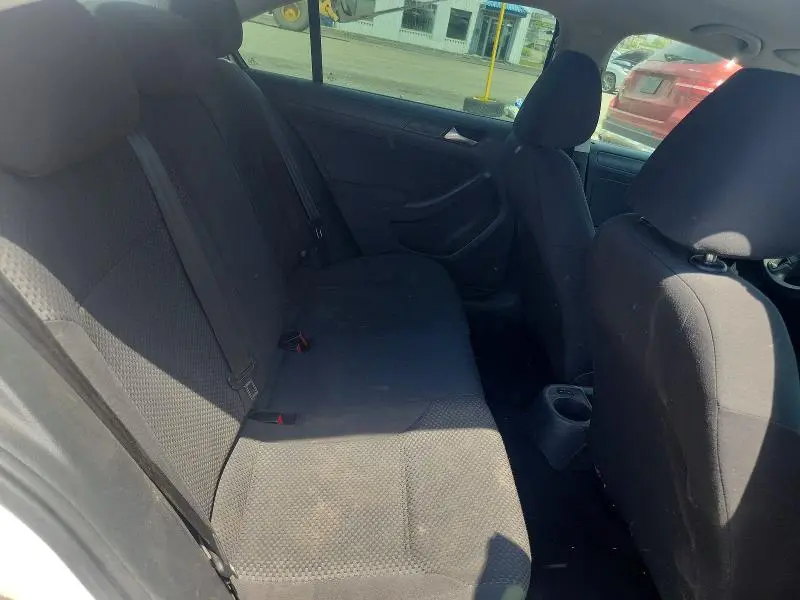 2012 VOLKSWAGEN JETTA BASE  