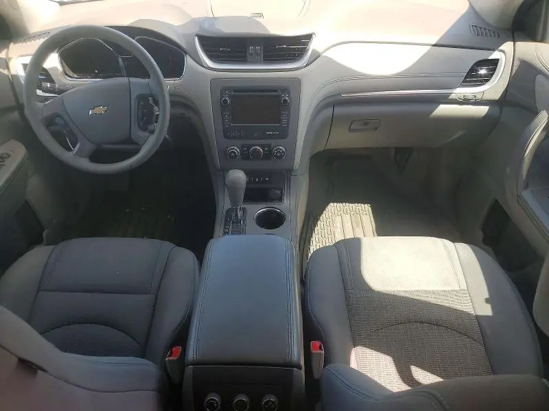 2013 CHEVROLET TRAVERSE LS  