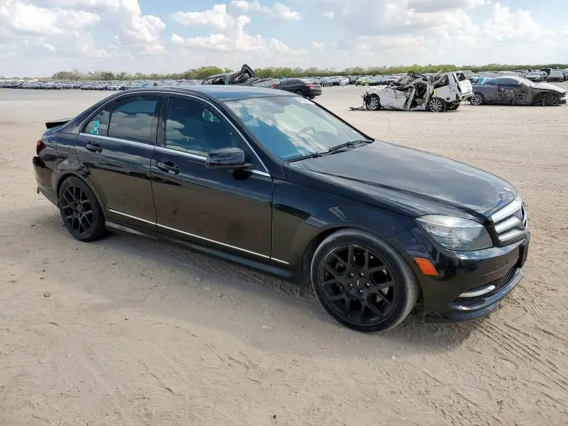 2011 MERCEDES-BENZ C 350  