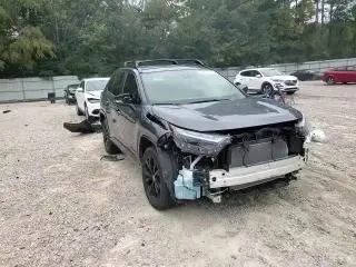 2022 TOYOTA RAV4 SE