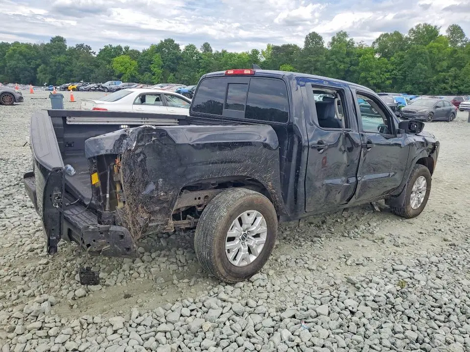 2022 NISSAN FRONTIER SV  