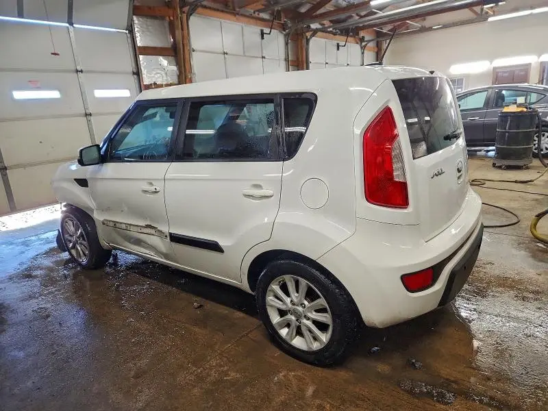 2013 KIA SOUL +  
