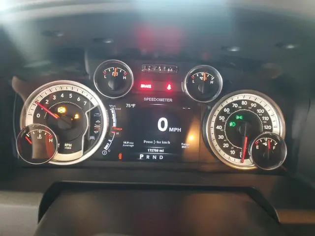 2014 RAM 1500 SLT  