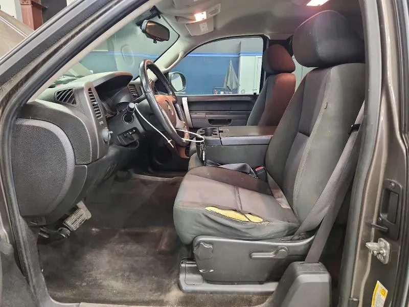2011 CHEVROLET SILVERADO K1500 LT  
