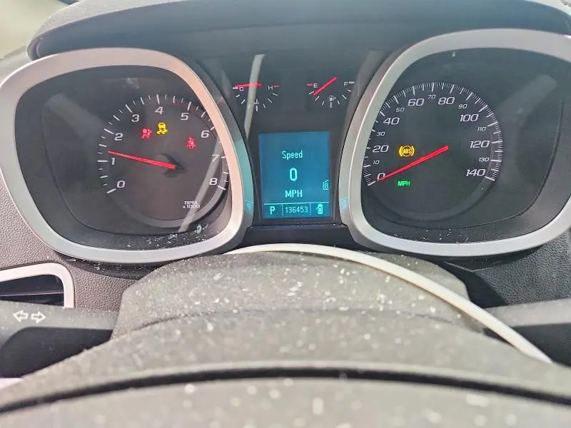2011 CHEVROLET EQUINOX LT  