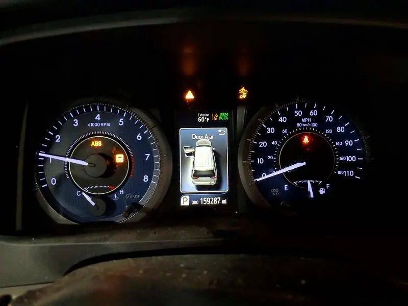 2018 TOYOTA SIENNA XLE 7-PASSENGER  