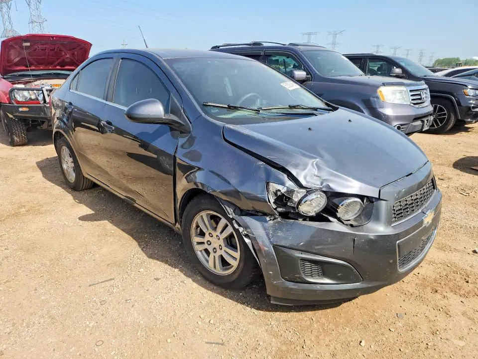 2013 CHEVROLET SONIC LT  