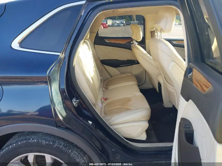 2015 LINCOLN MKC  