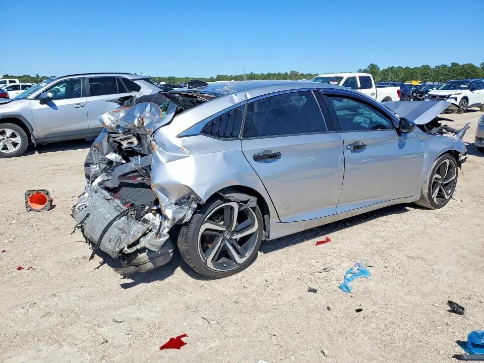 2022 HONDA ACCORD SPORT  