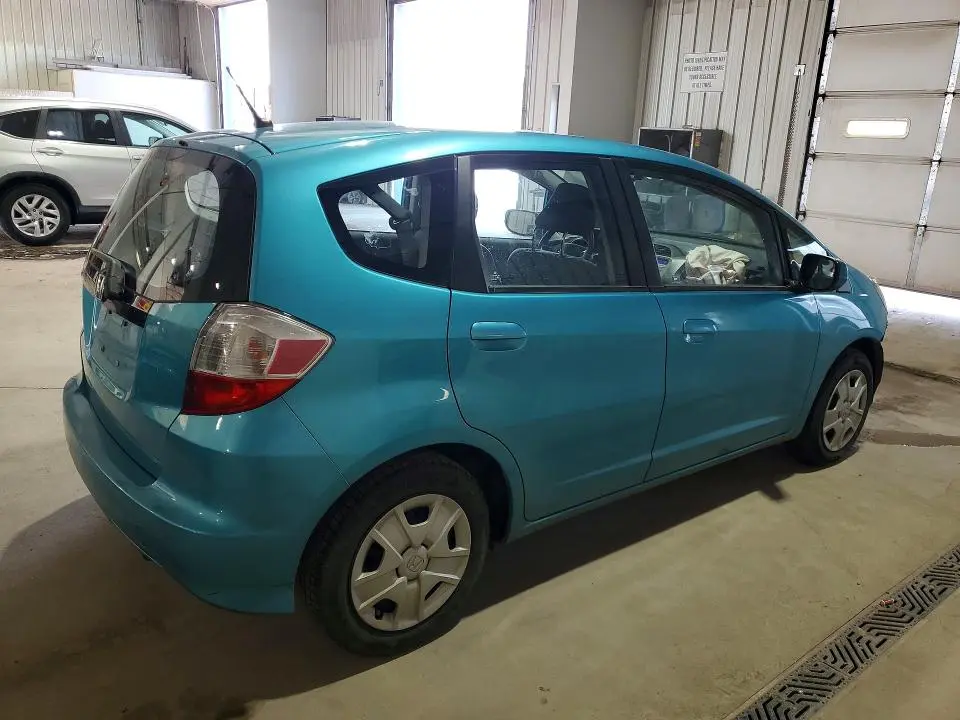 2012 HONDA FIT   