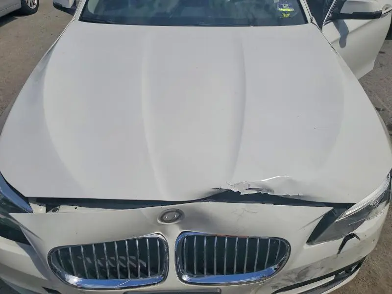 2015 BMW 528 XI  