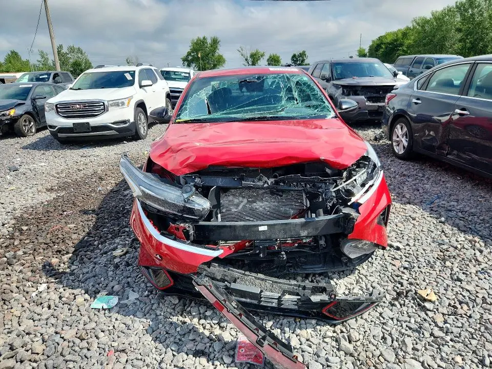 2022 KIA FORTE GT  