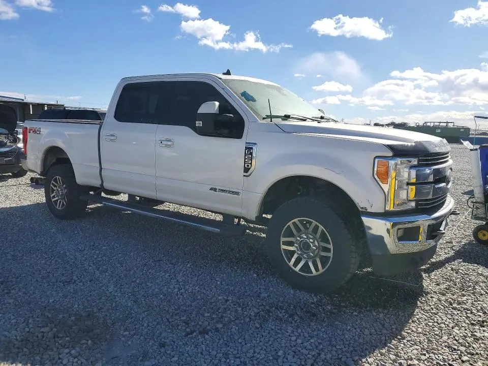 2019 FORD F250 LARIAT 4WD 6.7L V8 TDSL CREW CAB