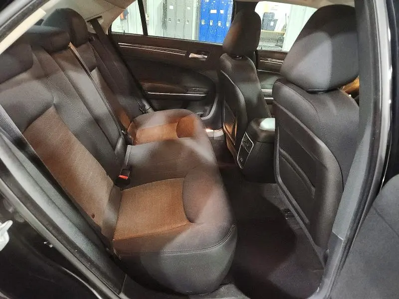 2018 CHRYSLER 300 TOURING  