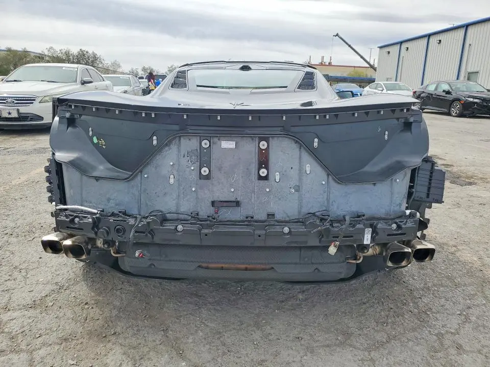 2025 CHEVROLET CORVETTE STINGRAY 2LT  
