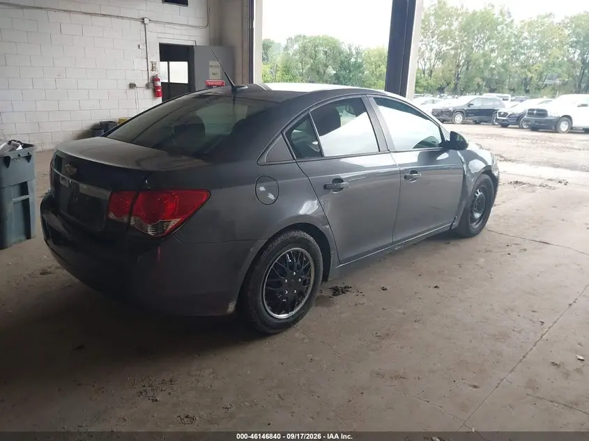 2013 CHEVROLET CRUZE LS AUTO