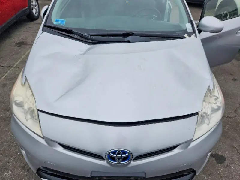 2012 TOYOTA PRIUS TWO  