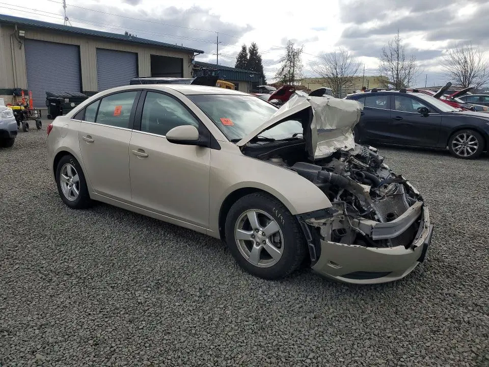 2011 CHEVROLET CRUZE LT  