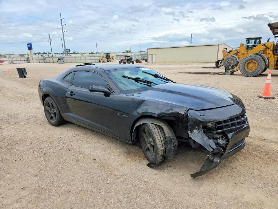 2011 CHEVROLET CAMARO LS  