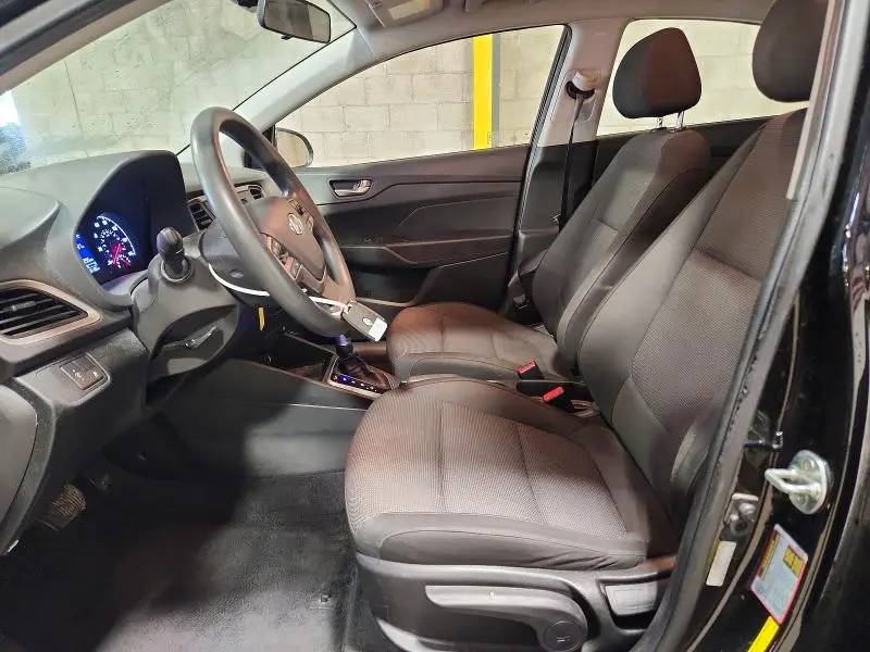 2020 HYUNDAI ACCENT SE  