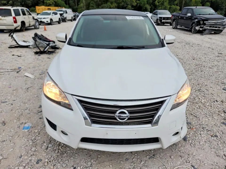 2015 NISSAN SENTRA SR  