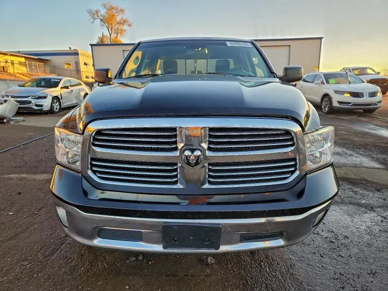 2014 RAM 1500 SLT  