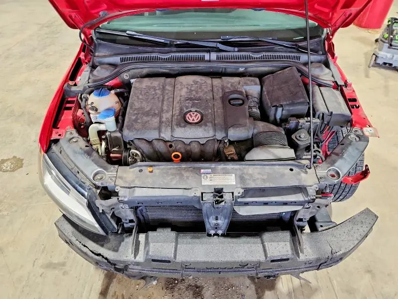 2011 VOLKSWAGEN JETTA SEL  