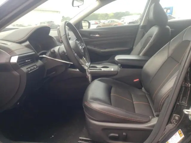 2019 NISSAN ALTIMA SR  