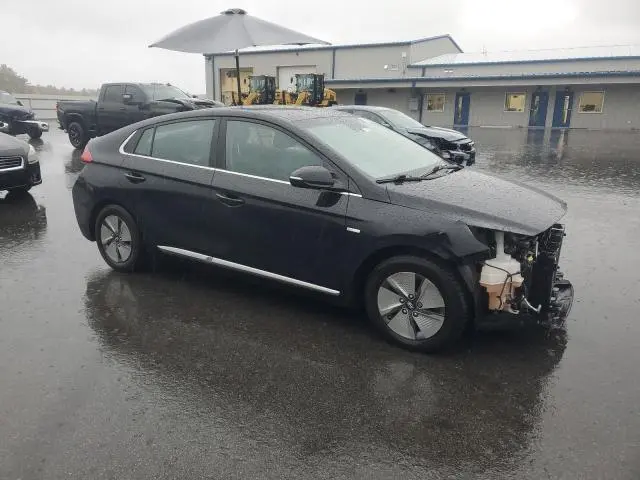 2020 HYUNDAI IONIQ SE  