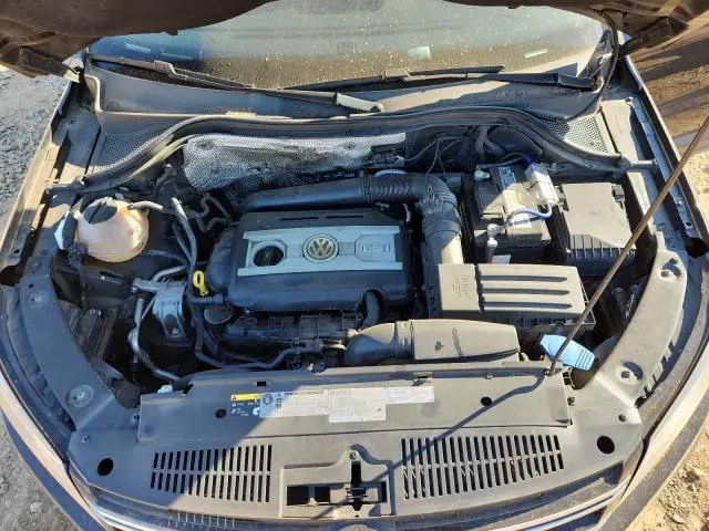 2017 VOLKSWAGEN TIGUAN S  