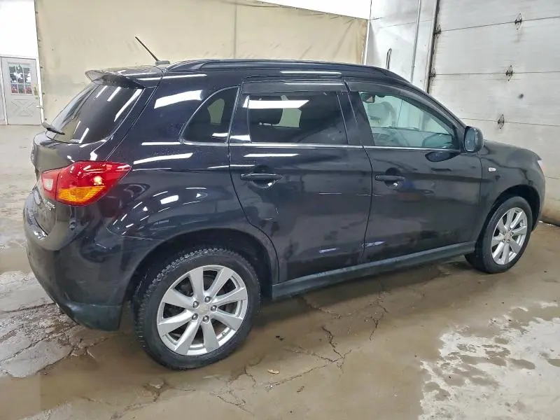 2014 MITSUBISHI OUTLANDER SPORT SE  