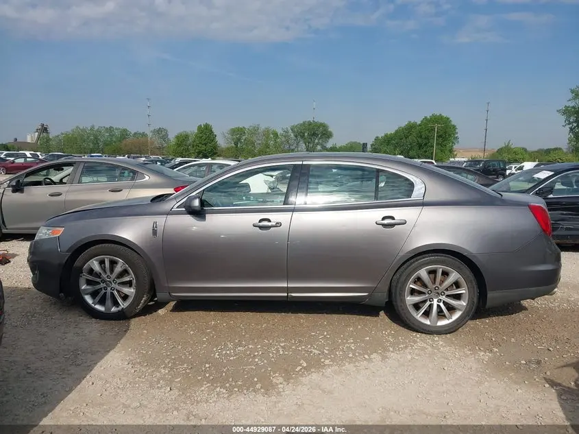 2011 LINCOLN MKS  