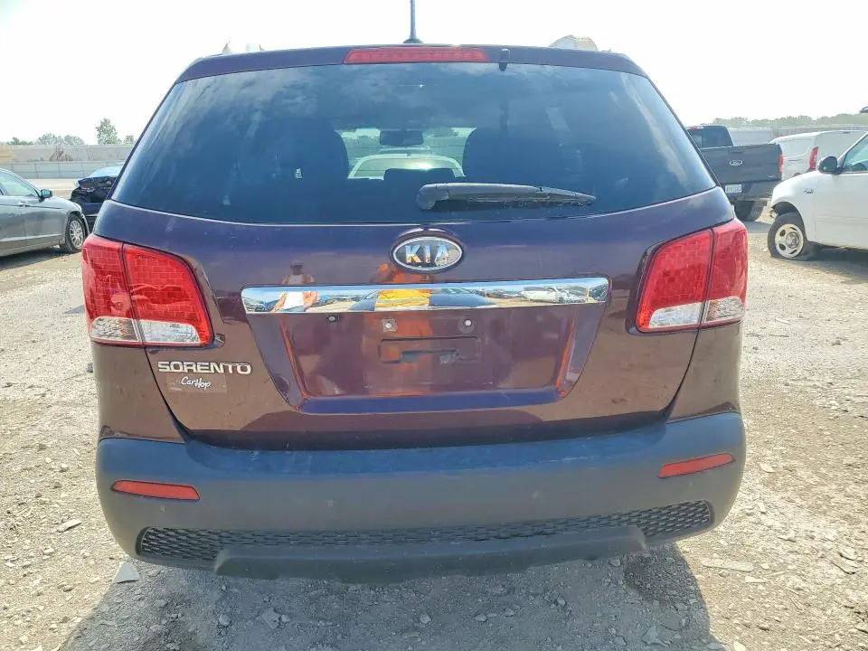 2012 KIA SORENTO LX  