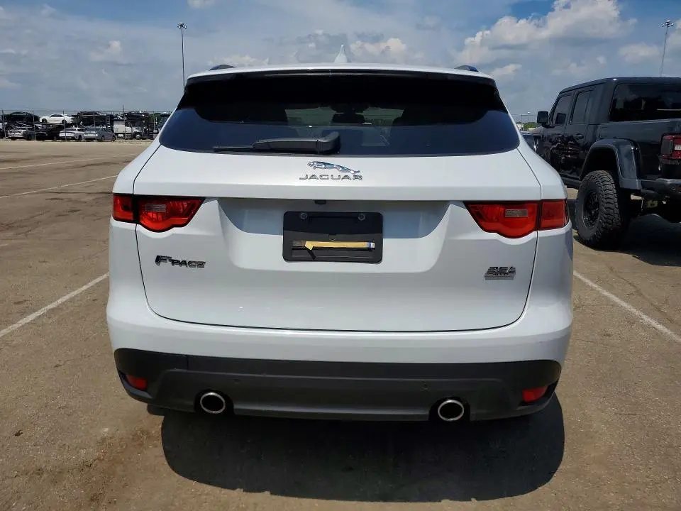 2017 JAGUAR F-PACE PRESTIGE  