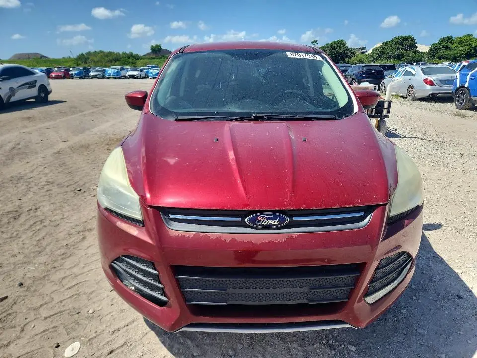 2016 FORD ESCAPE SE  