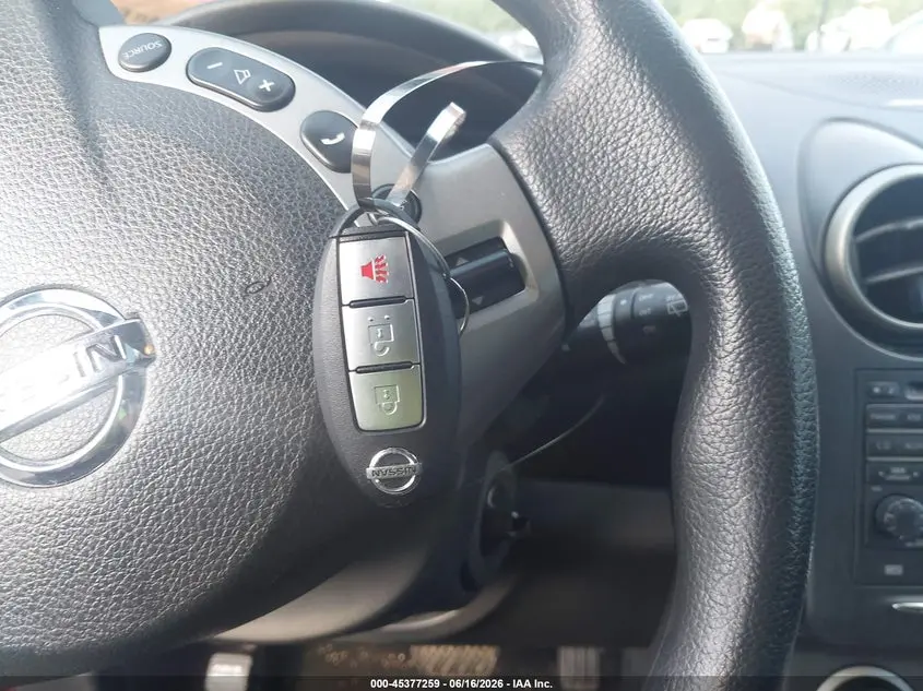 2013 NISSAN ROGUE SV