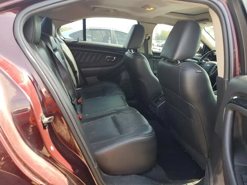 2011 FORD TAURUS LIMITED  