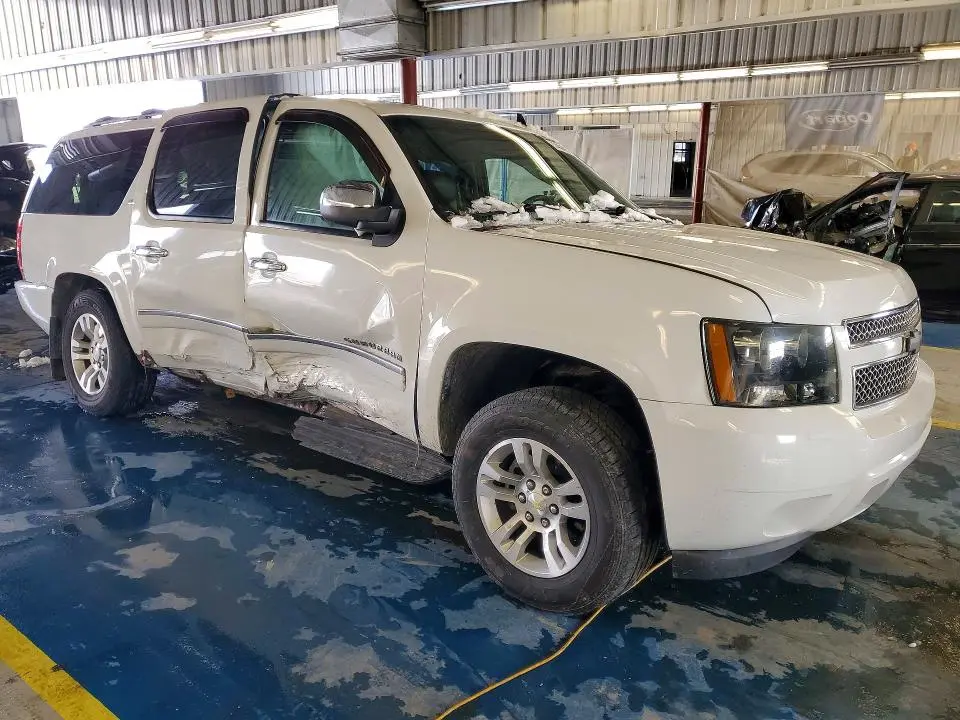 2011 CHEVROLET SUBURBAN K1500 LTZ  