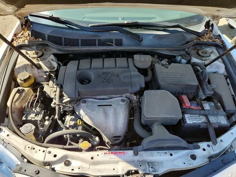 2011 TOYOTA CAMRY LE  