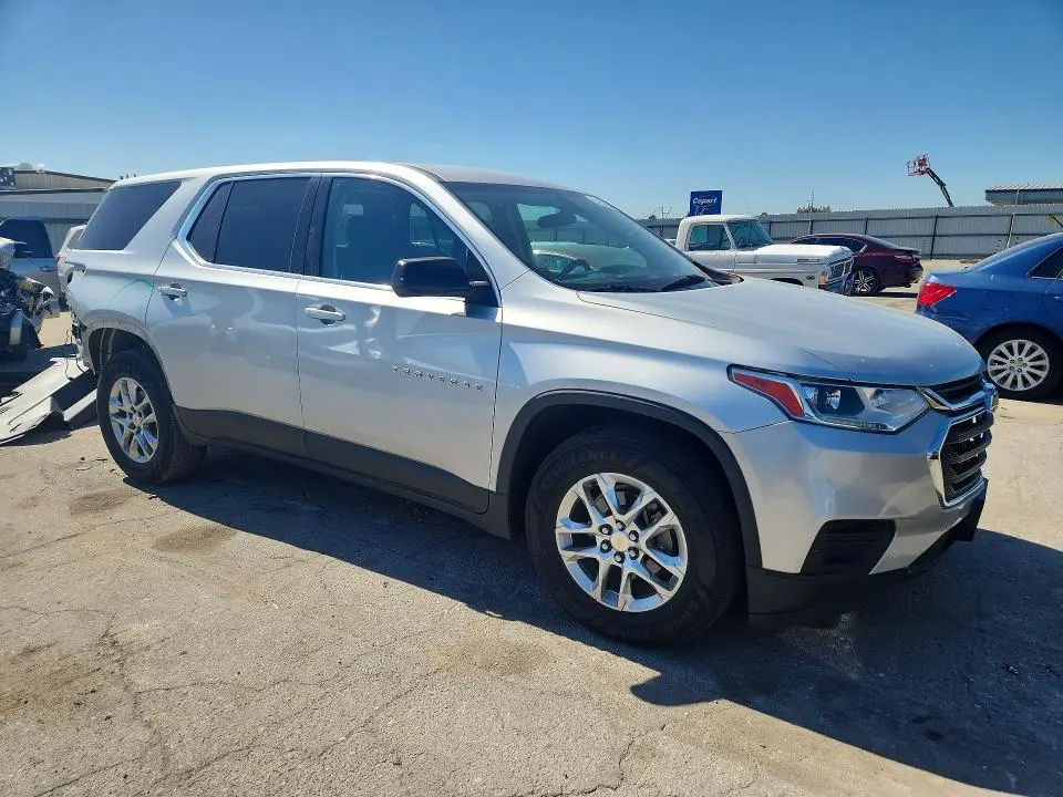 2019 CHEVROLET TRAVERSE LS  
