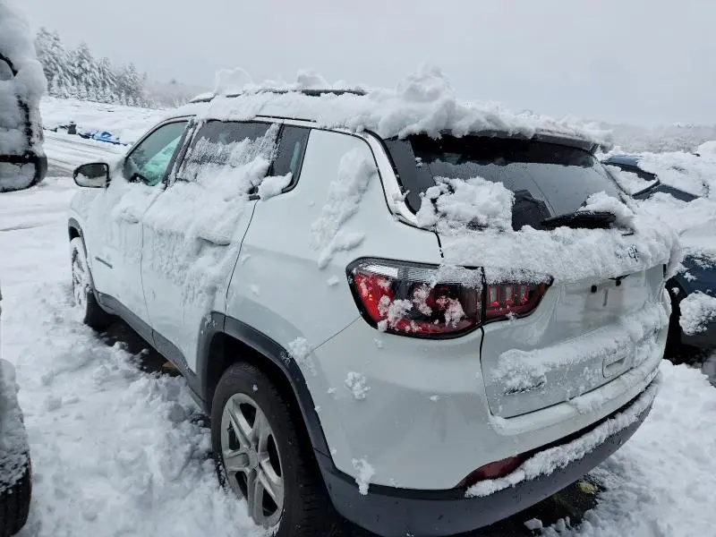 2023 JEEP COMPASS LATITUDE  