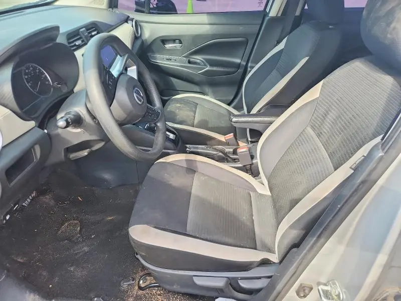 2020 NISSAN VERSA SV  