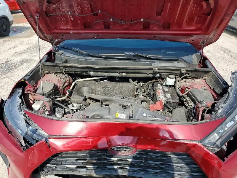 2019 TOYOTA RAV4 LE  