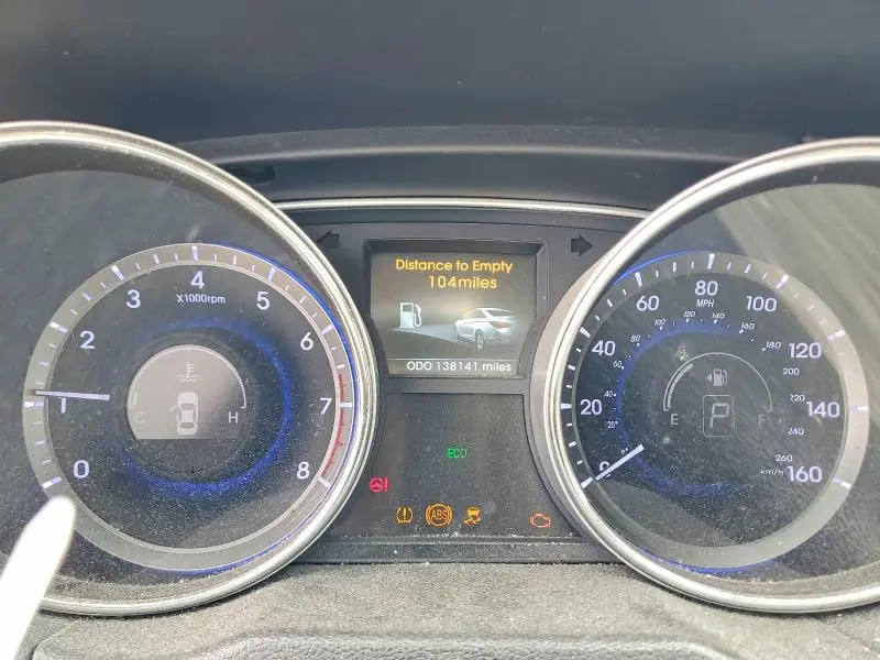 2014 HYUNDAI SONATA SE  