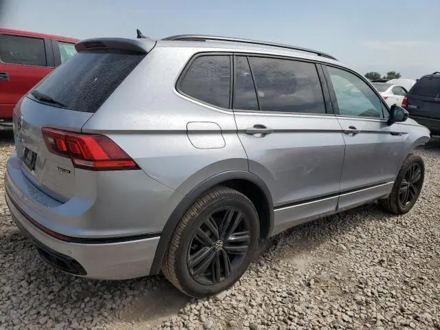 2022 VOLKSWAGEN TIGUAN SE R-LINE BLACK