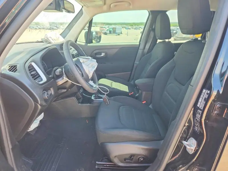 2020 JEEP RENEGADE LATITUDE  